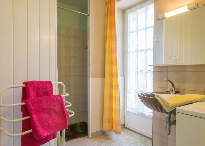 Rouans, 2 Pièces, 4 Personnes - Fr-1-306-830 Hébergement de vacances Rouans